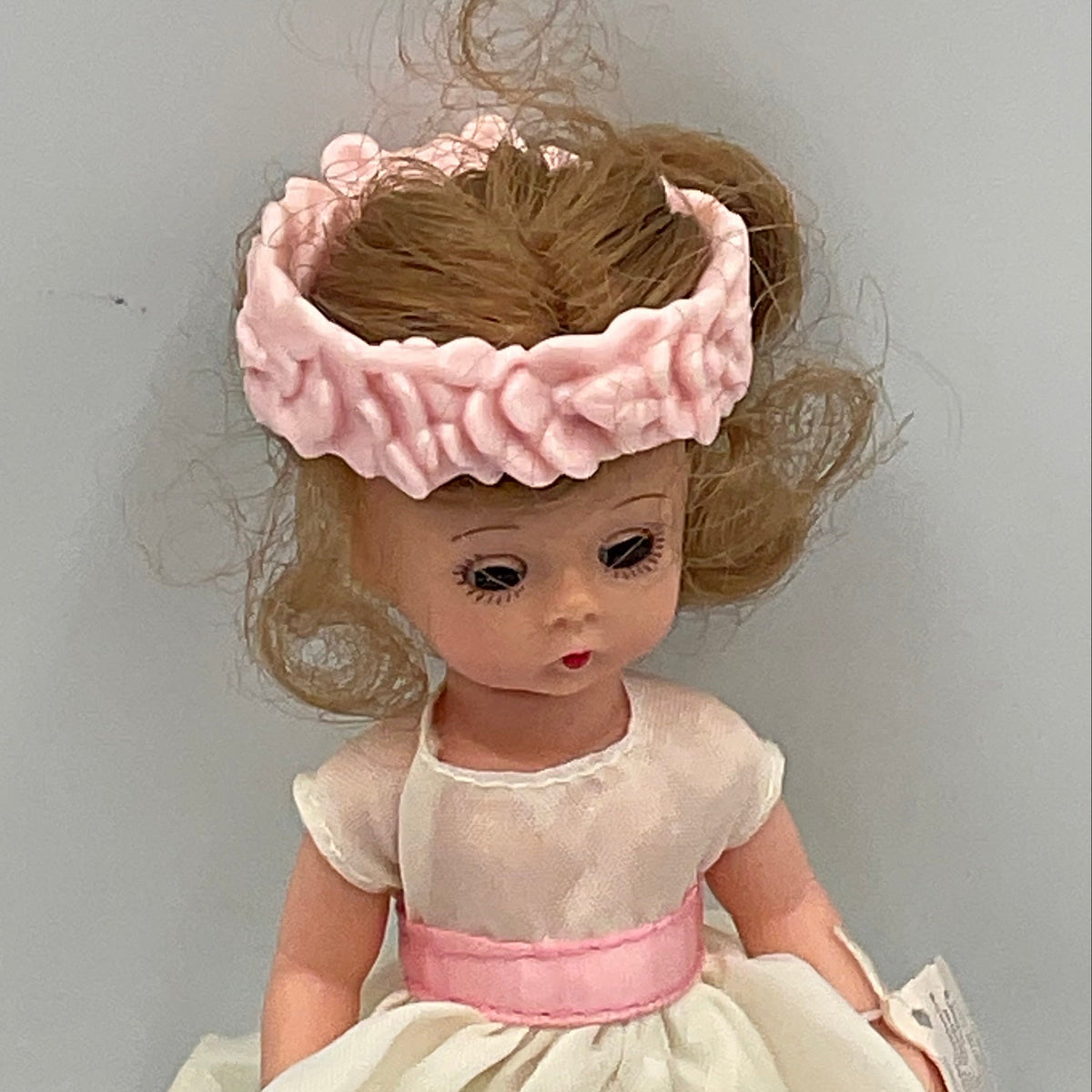 Madame Alexander Vintage 2003 Flower Doll Original Outfit Wrist Tag