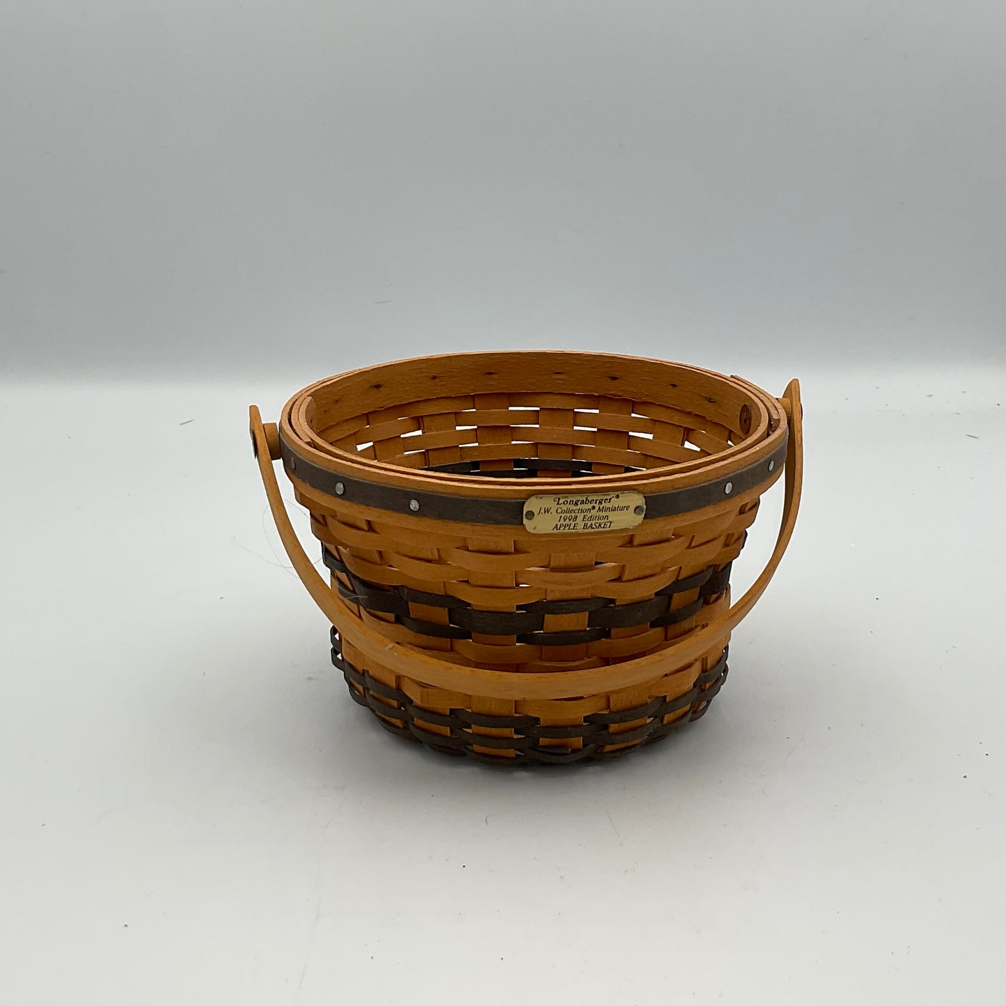 Small Round Wooden Longaberger Apple Basket