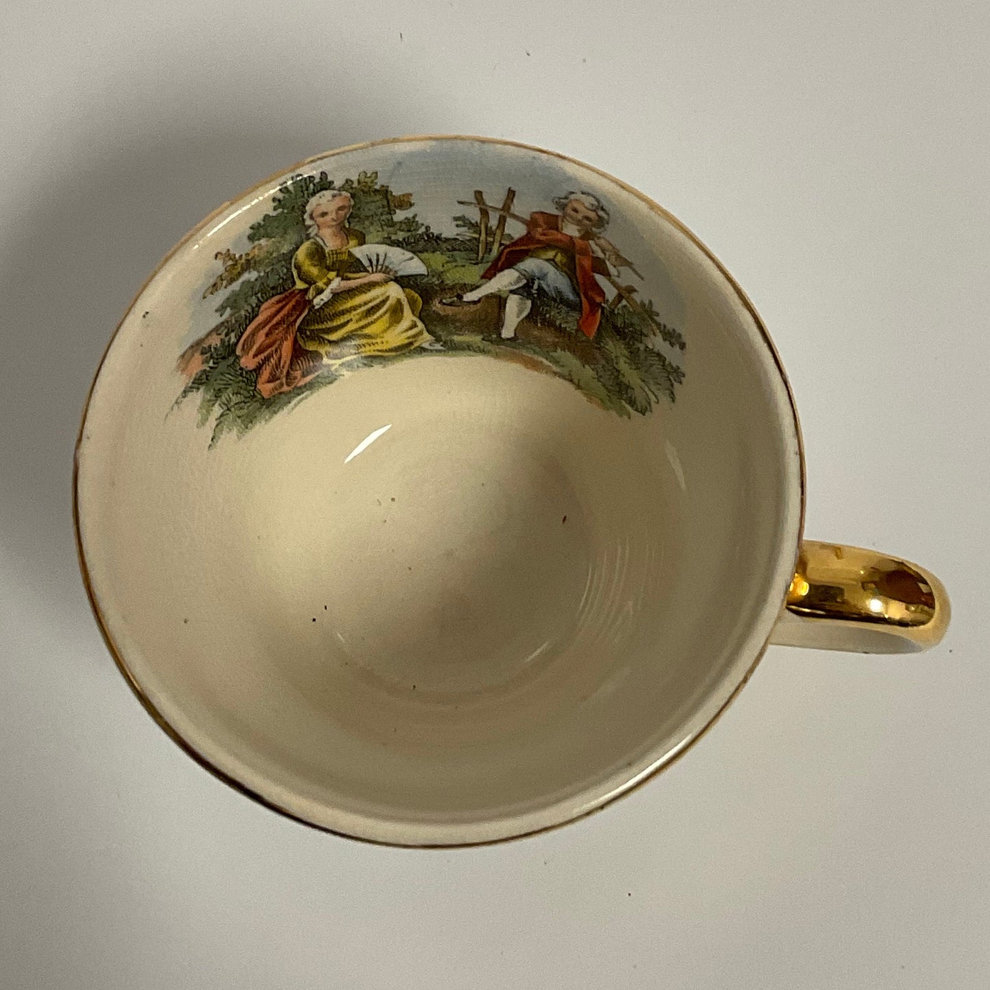 22K Gold 16 Piece Set Vintage Hand-Painted Colonial Teacups Saucers