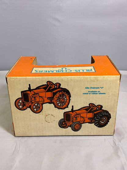Allis Chalmers U Diecast Farm Tractor 1/16 Scale Models Vintage Collectible Replica in Original Box