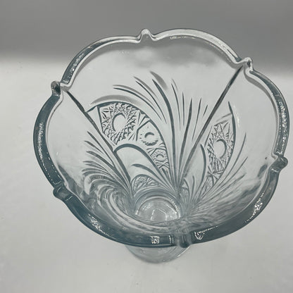 Ready JB Crystal Glass Vase Featuring Sunflower