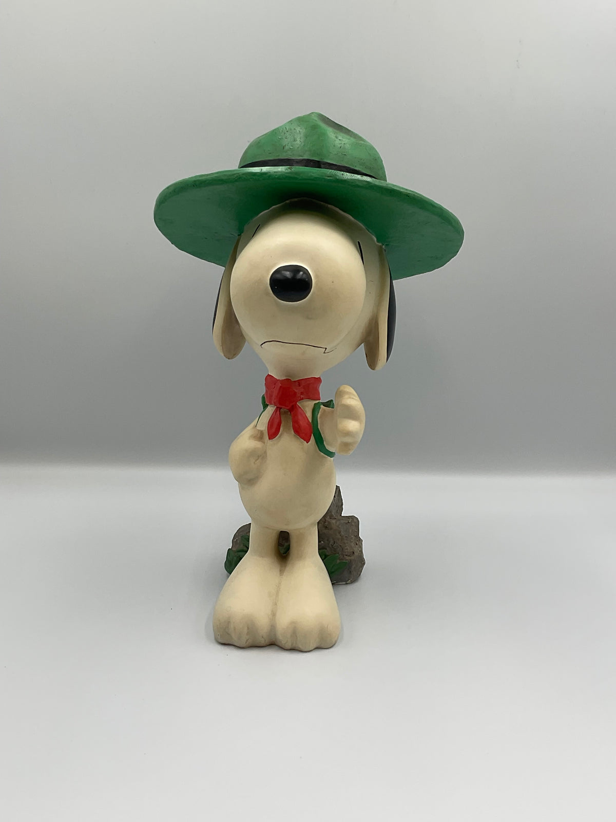 Vintage 12" Peanuts Beagle Scout Snoopy Figurine