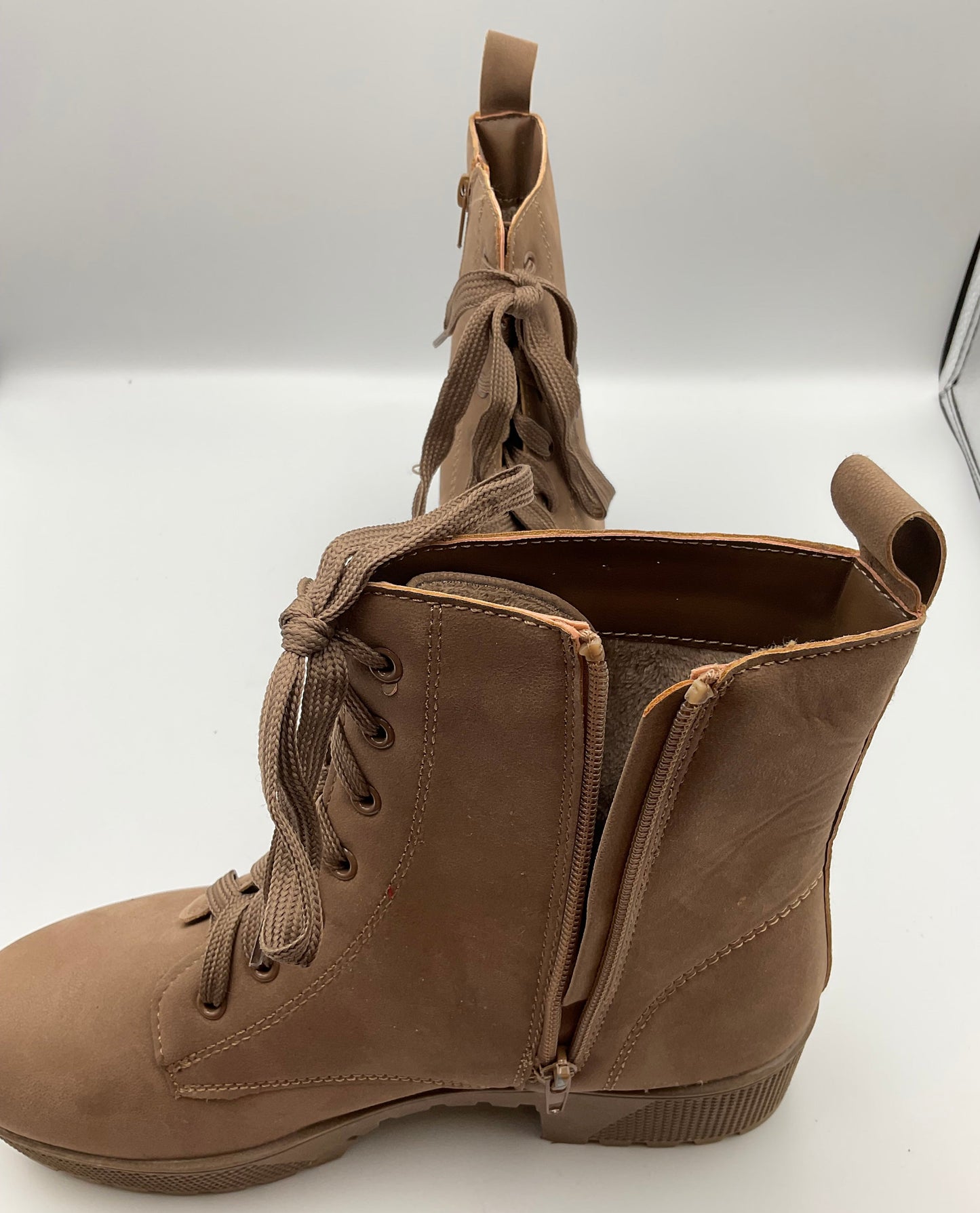 Rouge Helium Powerful Women's Shoe Size 9 Zipper Lace Up Boots Tan Brown