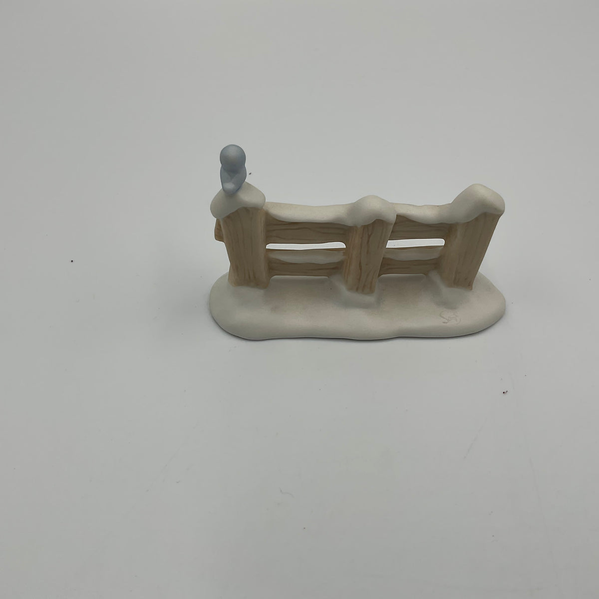 Precious Moments Sugar Town  Fence Figurine