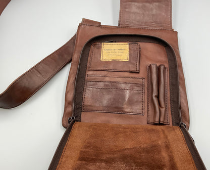 Leaders in Leather Brown Hand Tooled Leather Western Crossbody Messenger Bag