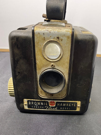 Vintage 1949-1961 Kodak Brownie Hawkeye Camera Untested