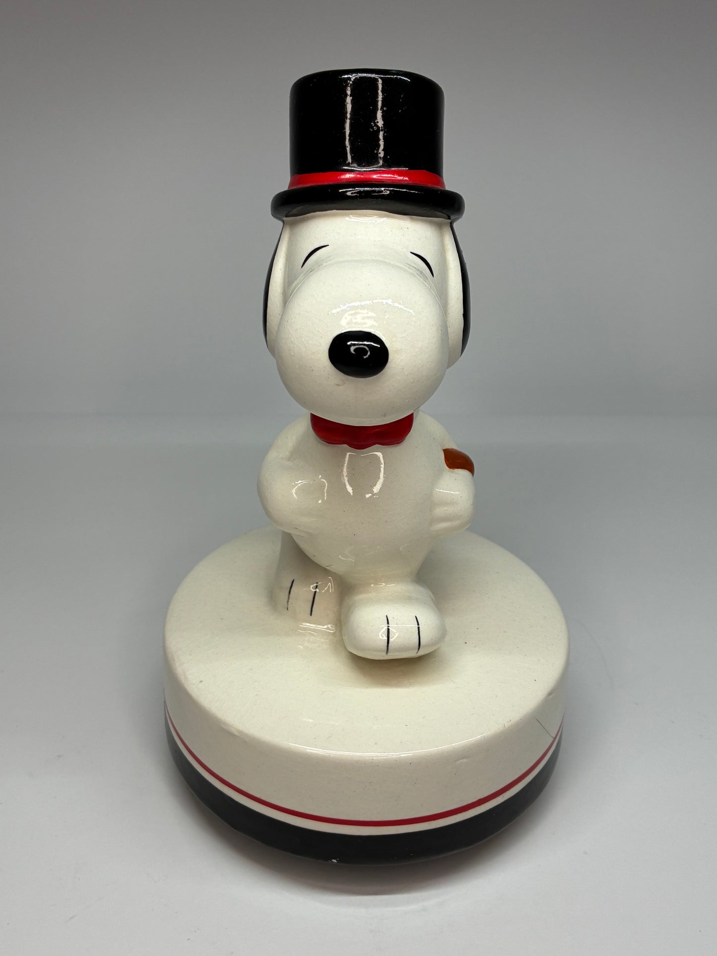 Snoopy Vintage 1958 Wind-Up Ceramic Musical Figurine Music Box Excellent Working Condition