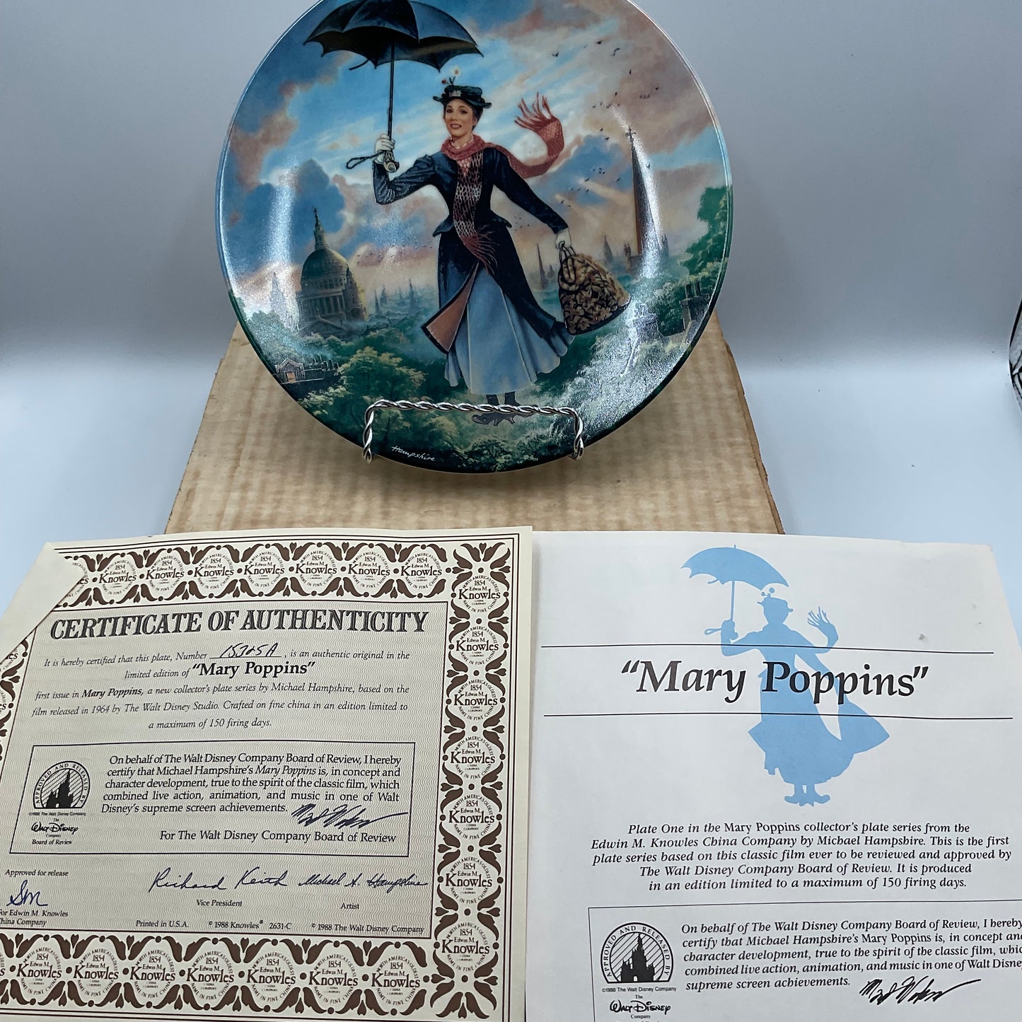 The Edwin M.Knowles China Co.Mary Poppins Collector’s Plate