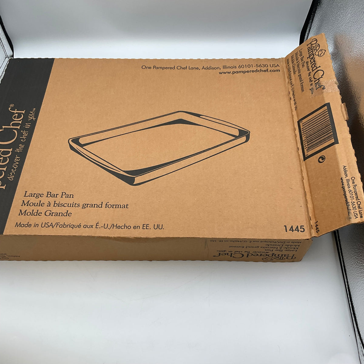 Pampered Chef Large Bar Pan