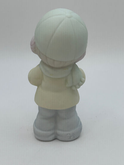 Precious Moments Vintage 1992 Sugar Town Philip Boy Carolling Figurine