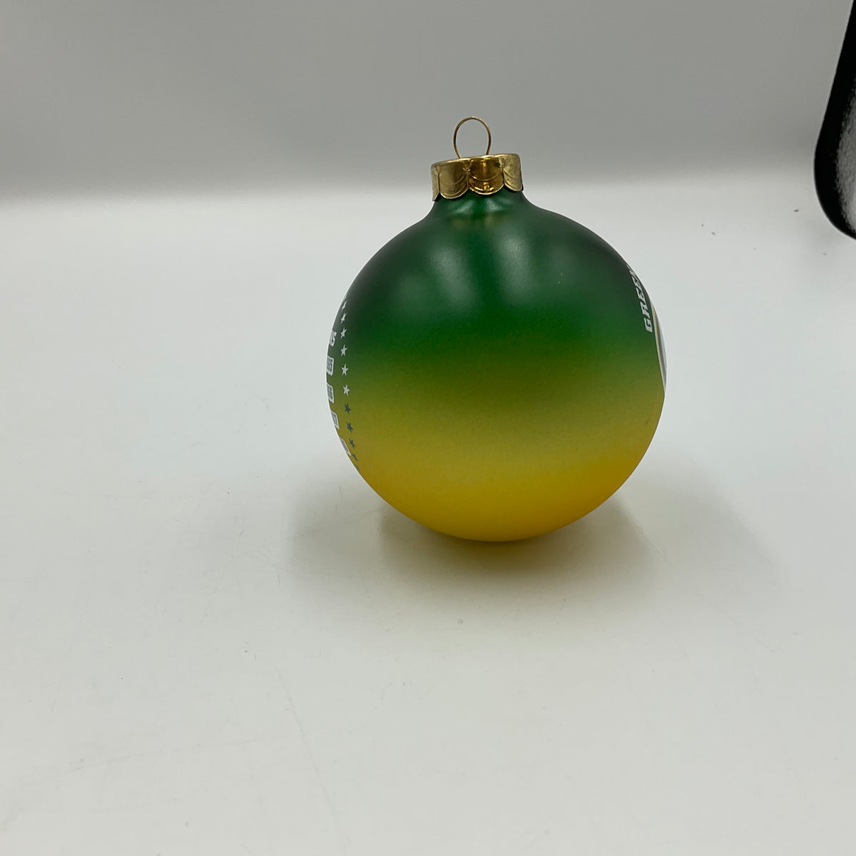 Vintage 1996 Green Bay Packers Titletown USA Glass Ball Christmas Ornament FOCO