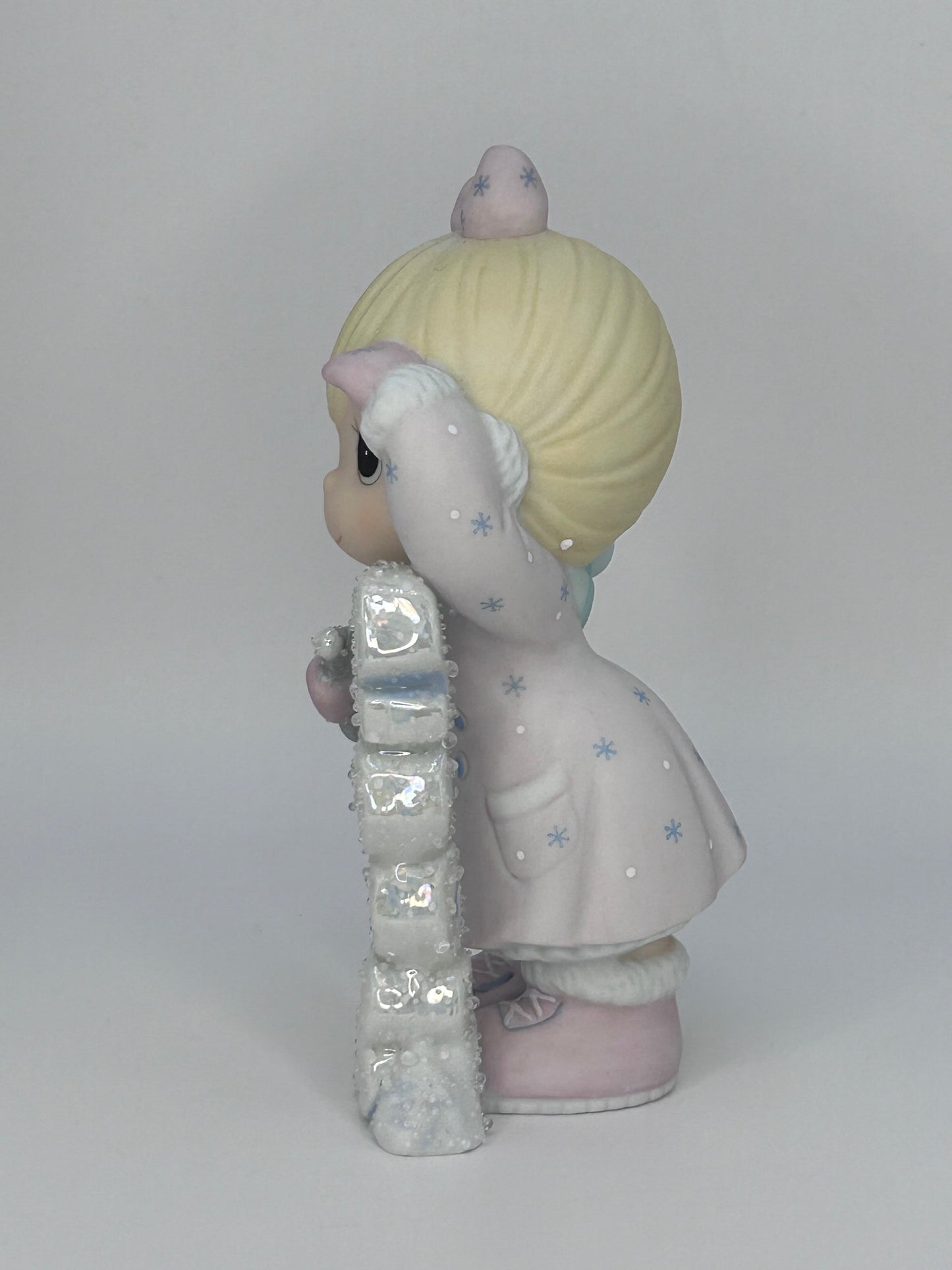 Precious Moments Vintage 2003 Icy Good Times Ahead Hand Painted Porcelain Collectible Figurine Original Box Mint