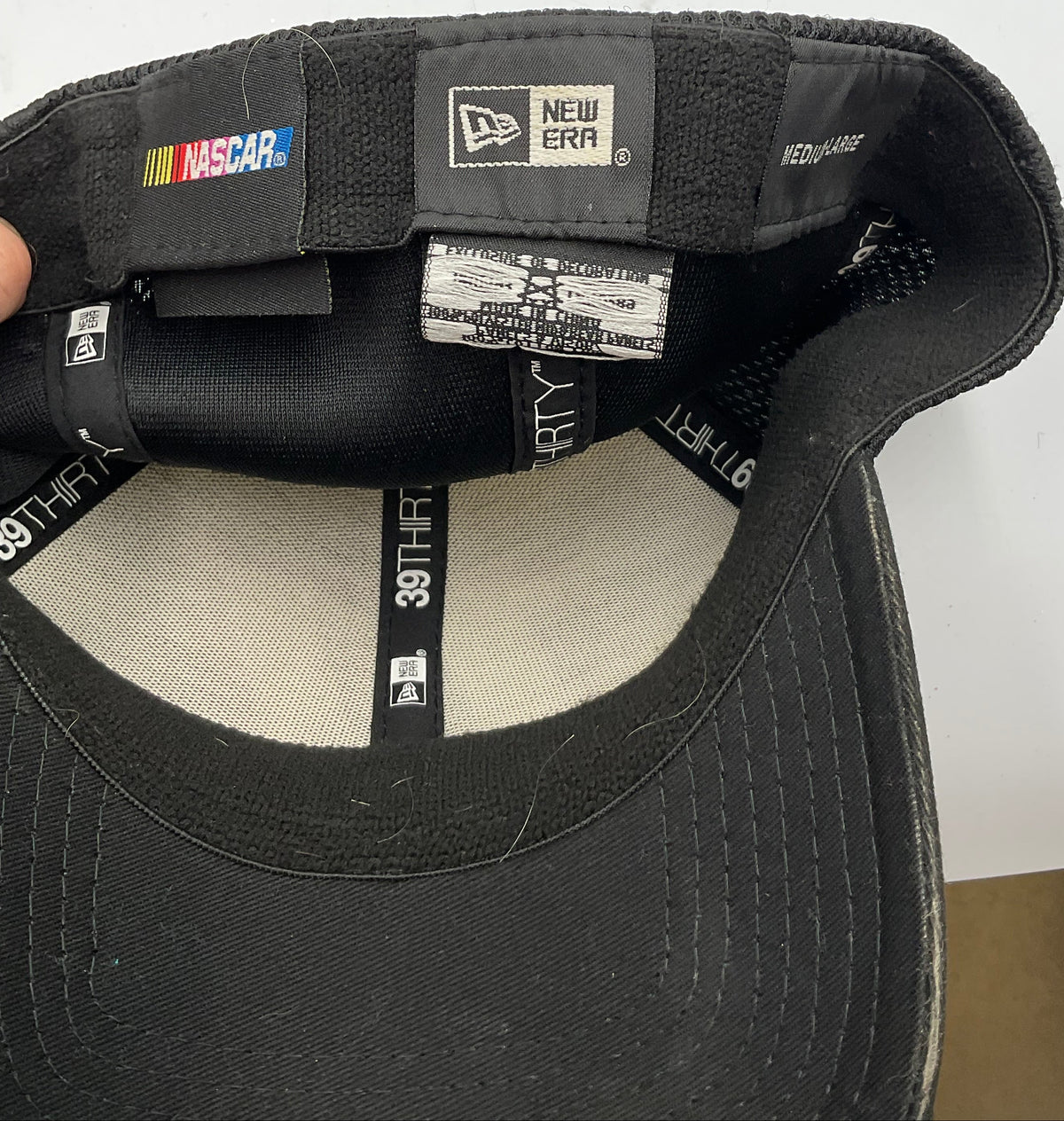 Denny Hamlin #11 Fedex Racing New Era 39THIRTY M/L NASCAR Black Mesh Back Hat