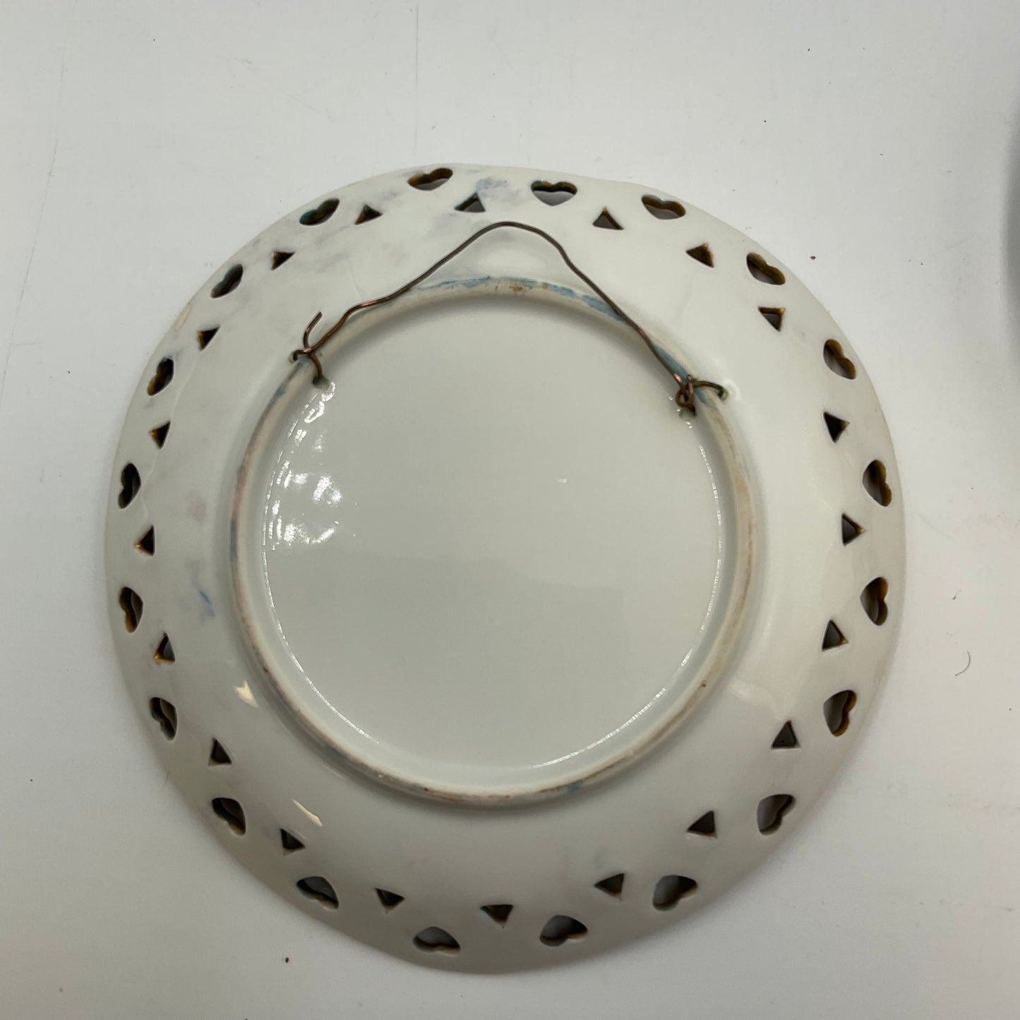 Vintage Porcelain Plate Couples Scene Set Of 3