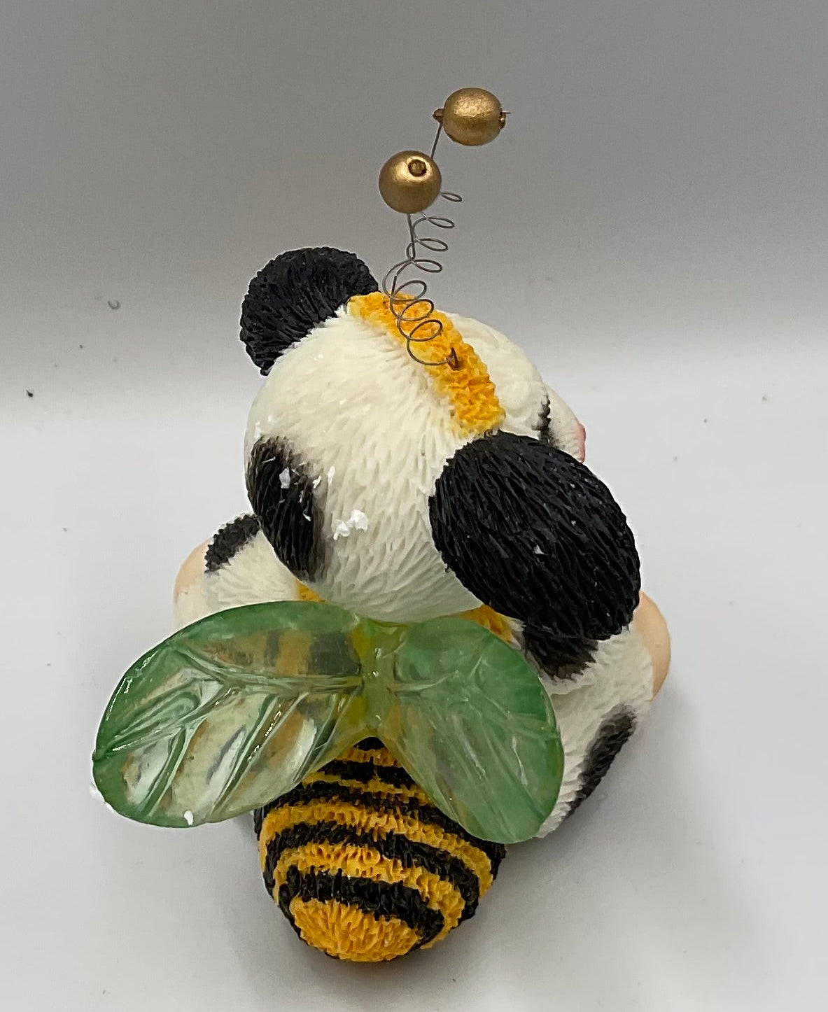 Enesco Mary's Moo Moos Busy Bee-ing Sweet Halloween Cow Figurine #731811