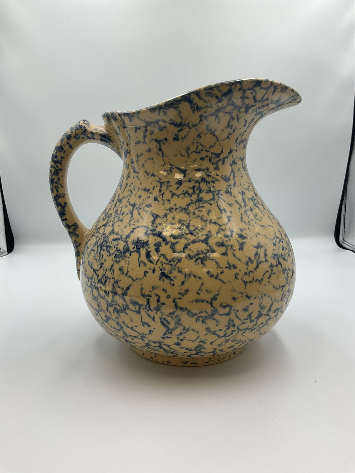 vintage Robinson Ransbottom Pottery Company (R.R.P. Co.) blue spongeware ewer pitcher