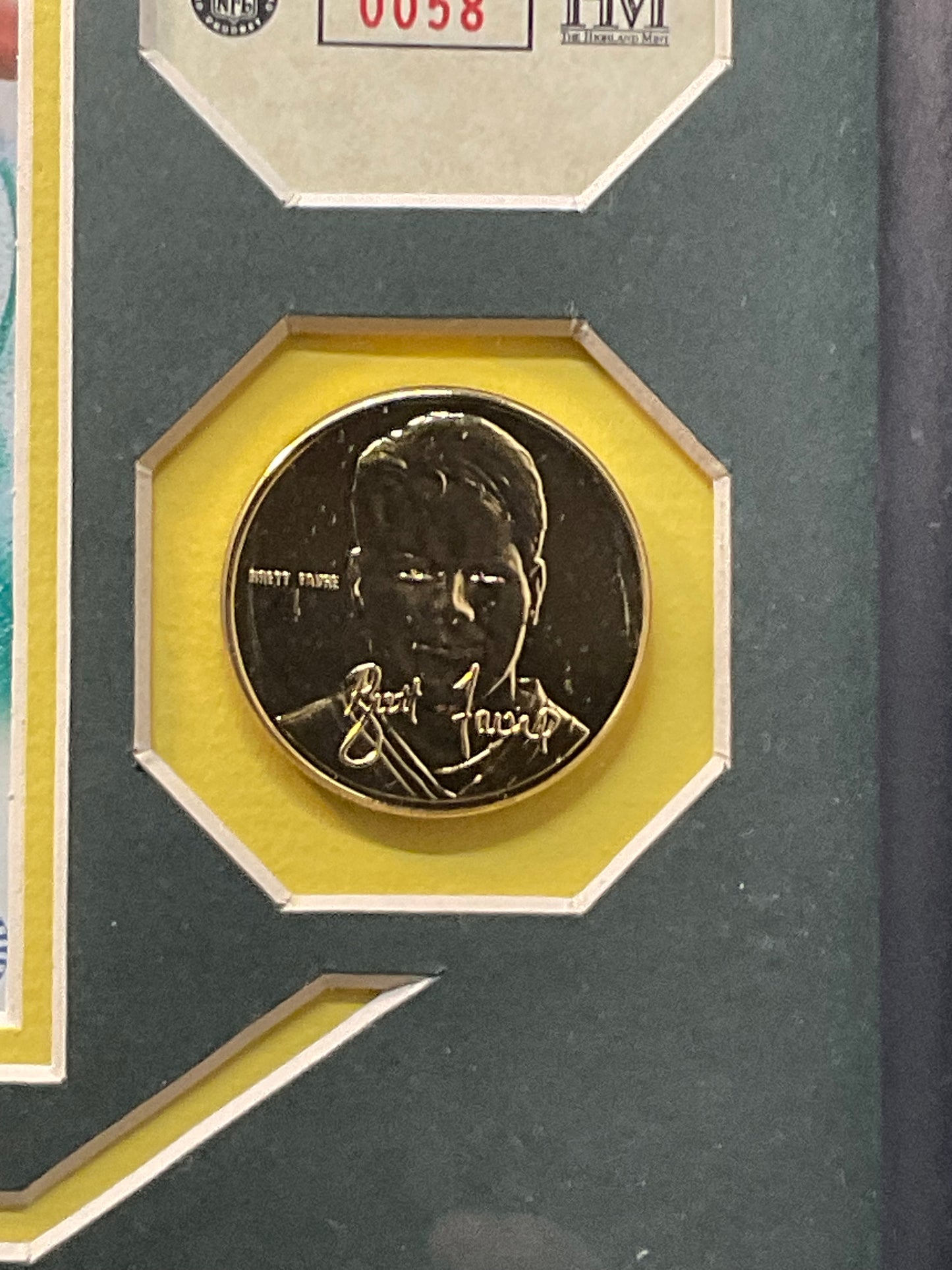 Brett Favre Limited Edition Highland Mint 24K Gold Overlay Coin #58/2500 with COA NFL Green Bay Packers