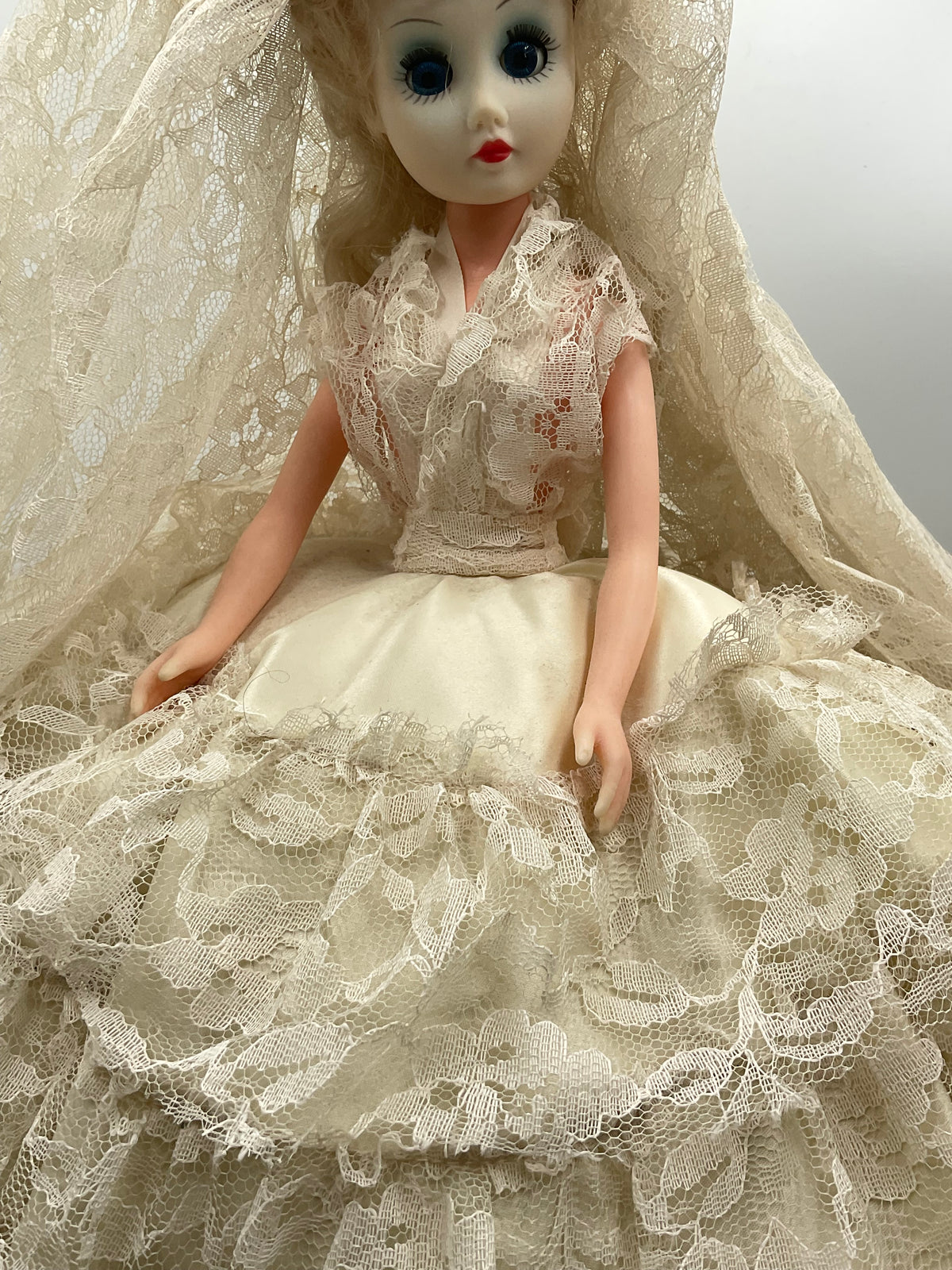 Creepy Doll Bridal Boudoir Bed OOAK Blythe Doll Style
