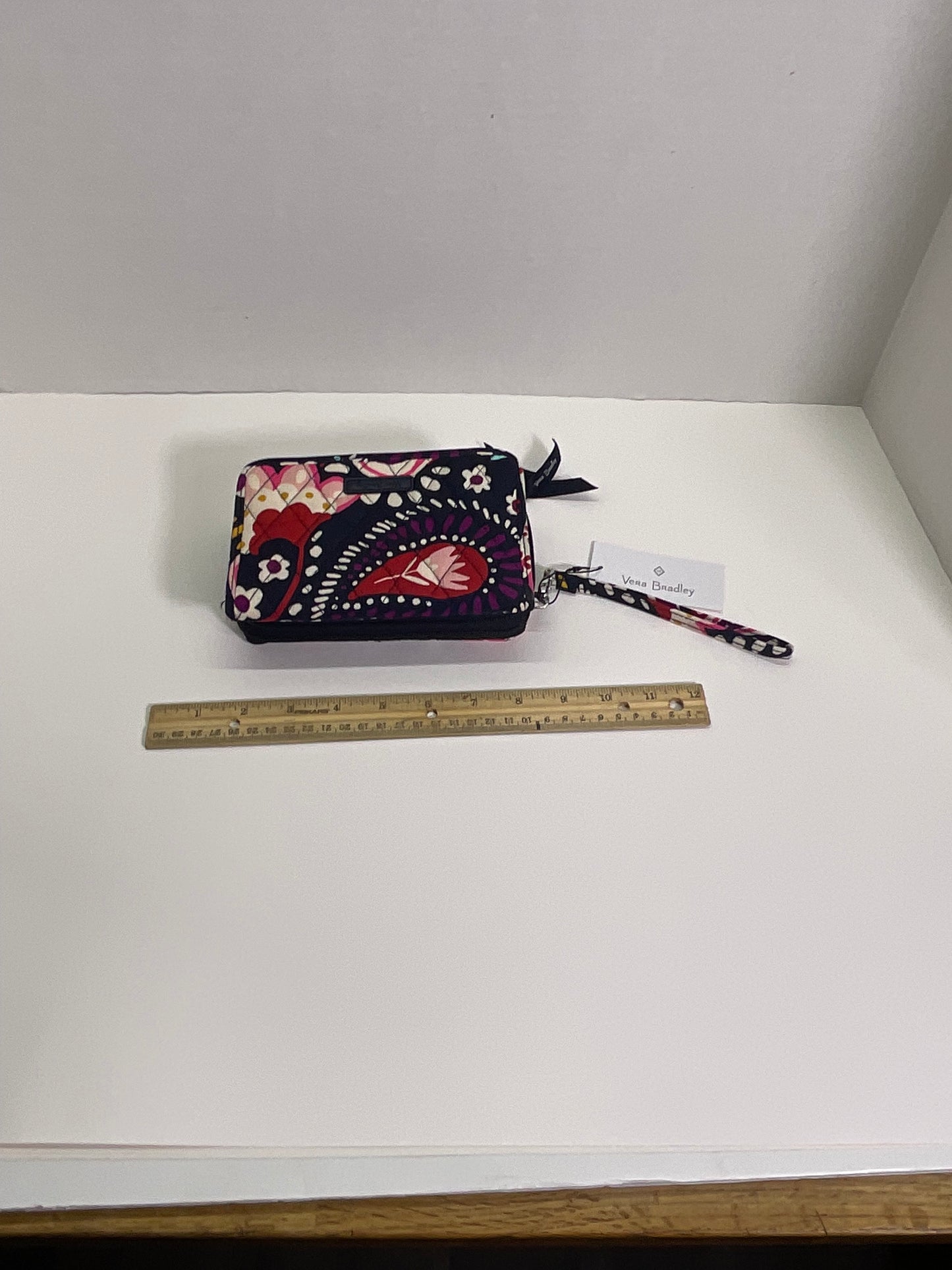 Vera Bradley RFID 3-in-1 Crossbody Painted Paisley NWT