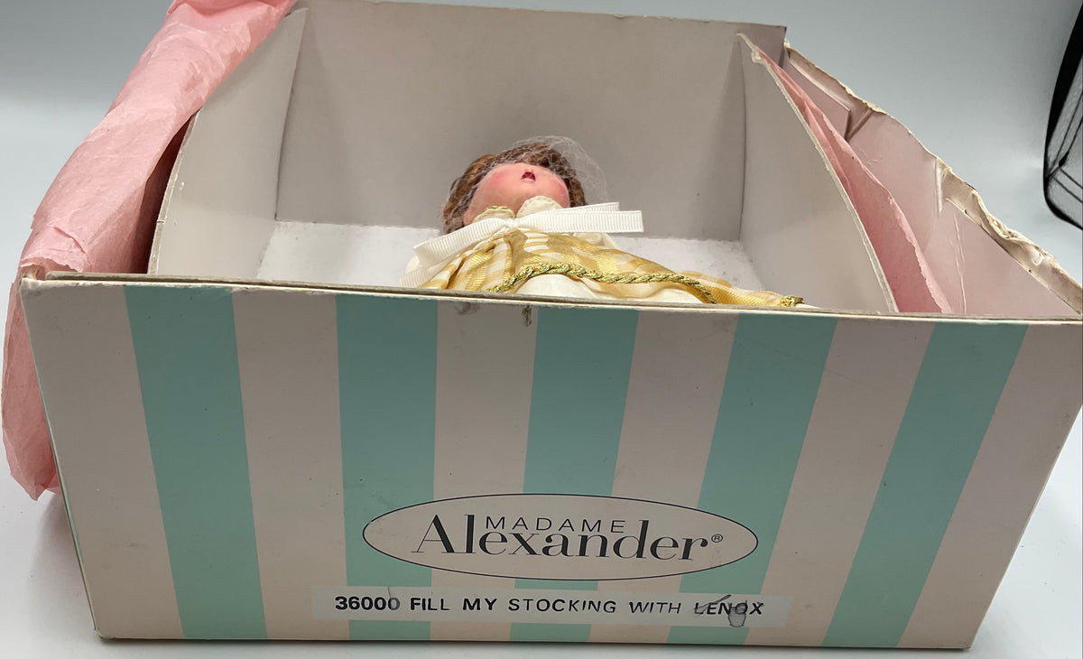 2003 Madame Alexander "Fill My Stocking with Lenox" Doll #36000