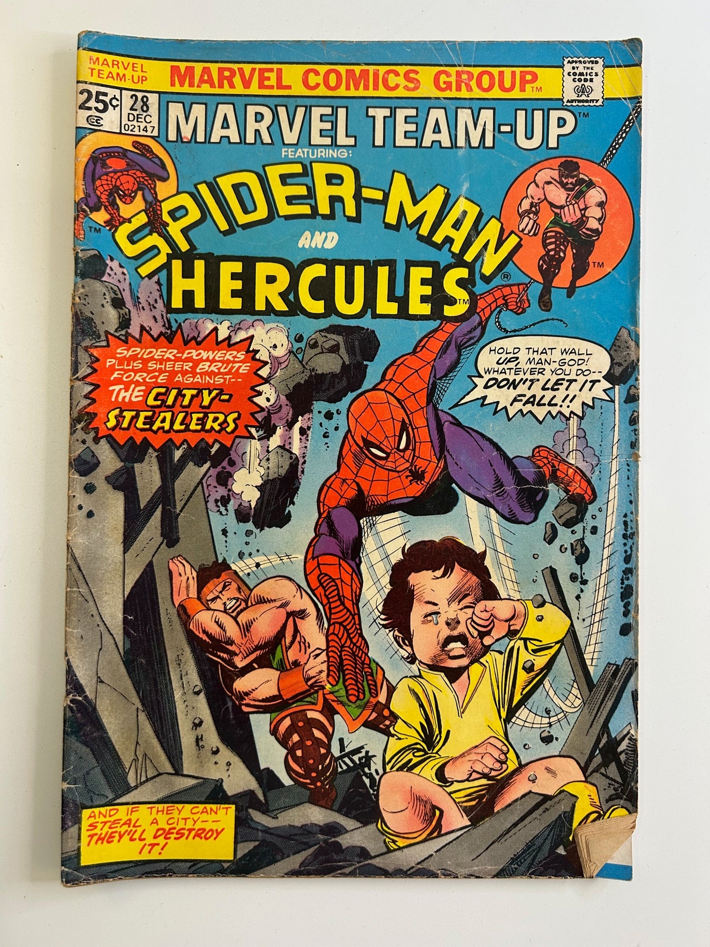 Marvel Team-Up Spider-Man and Hercules #28 Vintage 1974 Marvel Group Comic Book
