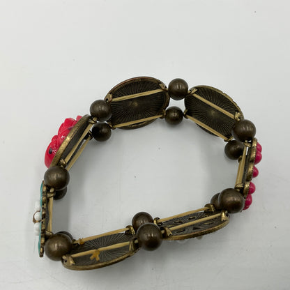BOHO Style Stretch Bracelet With Flowers