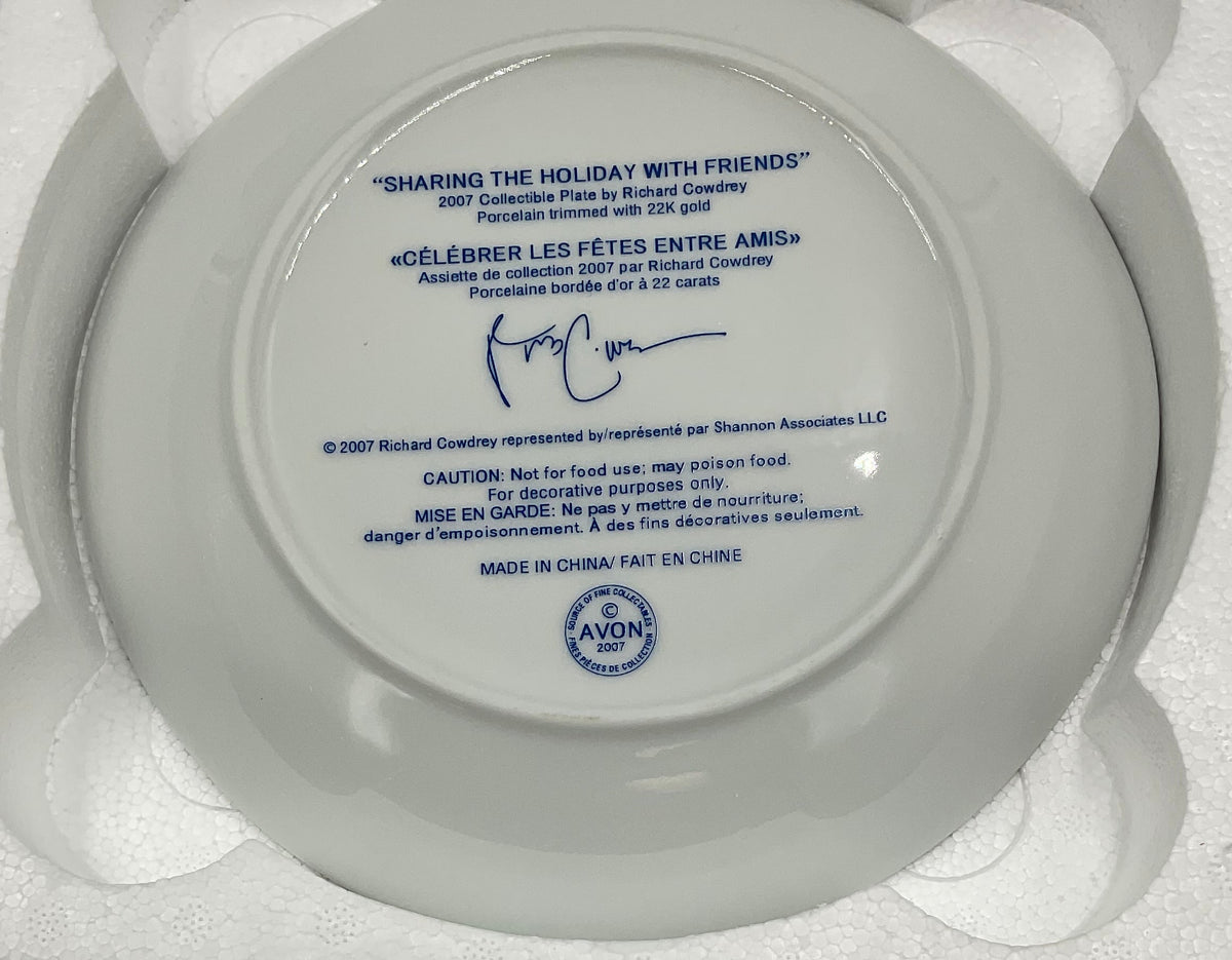 2007 Avon Collector Plate “Sharing The Holiday with Friends”