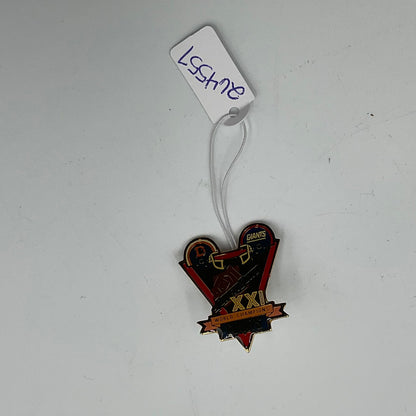 Vintage Superbowl XXI Giants VS Broncos Dueling Helmets Collector Pin