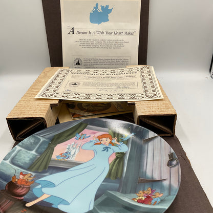 The Edwin M.Knowles China Co. A Dream is a Wish your Heart Makes Cinderella