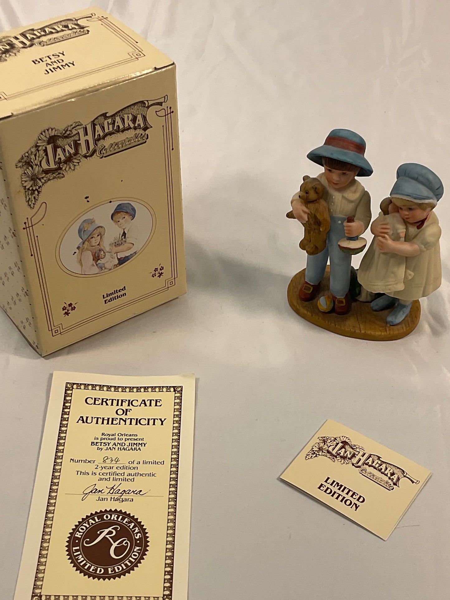 Jan Hagara "Betsy and Jimmy" Vintage 1982 Limited Edition Porcelain Figurine #834