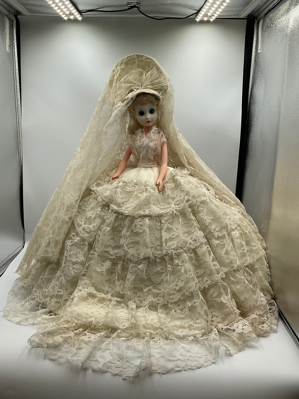 Creepy Doll Bridal Boudoir Bed OOAK Blythe Doll Style