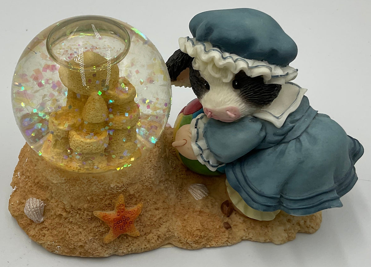 Enesco Mary's Moo Moos Summer Waterball Cow Snow Globe 690015G Orginal Box