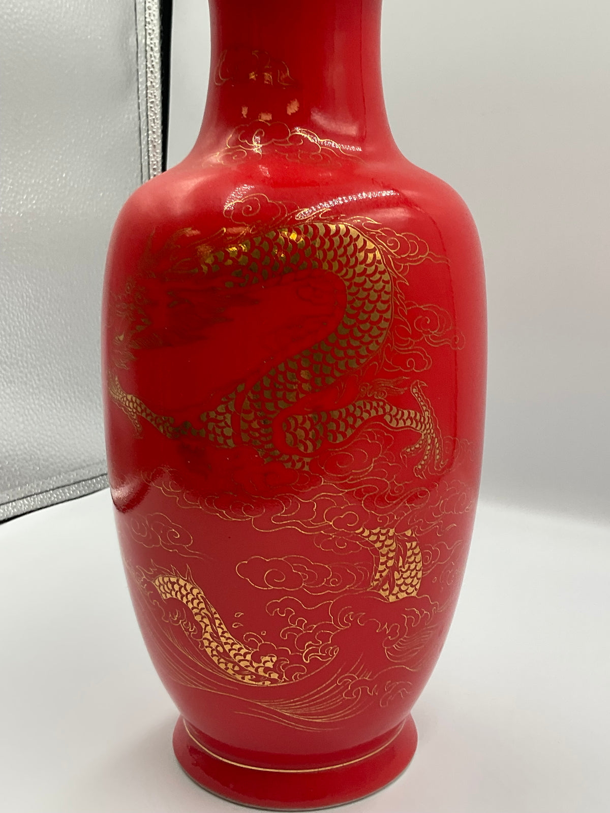 Dragon Vase Gold Gilded Red Glaze Shangcheng Reikin Tai Hwa Pottery