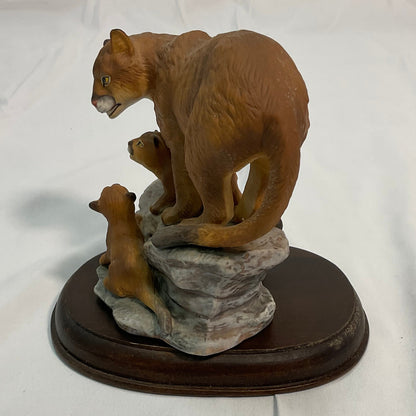 Mountain Lions Vintage 1994 Masterpiece Porcelain Homco Endangered Species Series