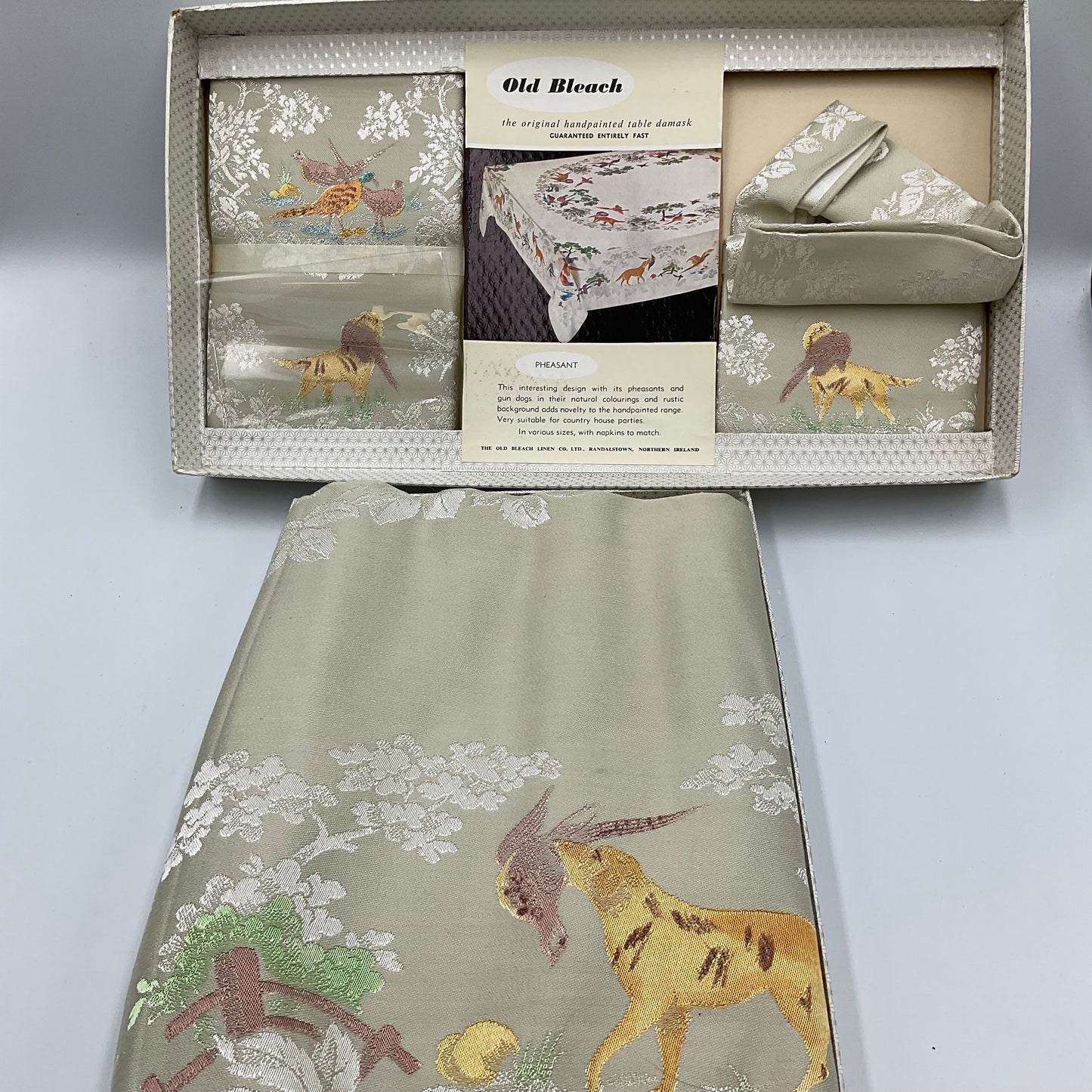 Vintage Old Bleach Tablecloth Pheasant Hunting with Matching Napkins