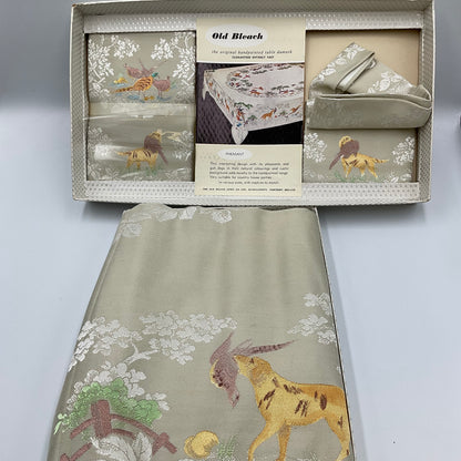 Vintage Old Bleach Tablecloth Pheasant Hunting with Matching Napkins