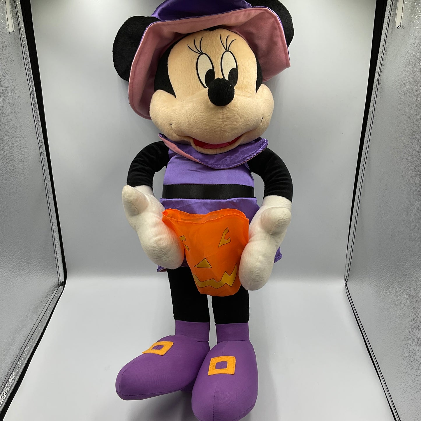 Gemmy Disney’s Halloween Minnie Mouse Plush Porch Greeter 25 inches Tall