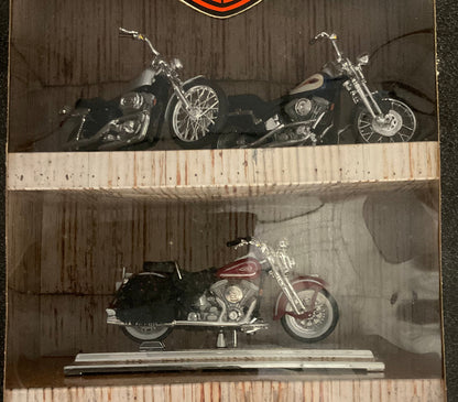 Harley Davidson Motorcyles Set of 5 1:18 Scale Model Collection New Unopened
