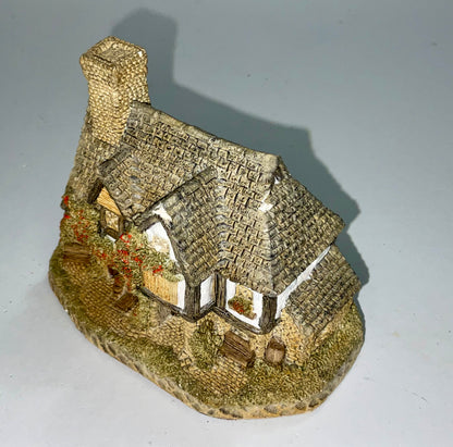Hogs Head Beer House by David Winter Cottage Collection