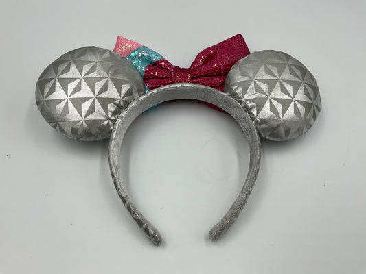 Epcot Bubblegum Wall Minnie Ears