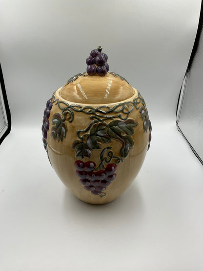 Noble Excellence Meritage Large Grape Vine Ceramic Canister w/ Lid 12.375"