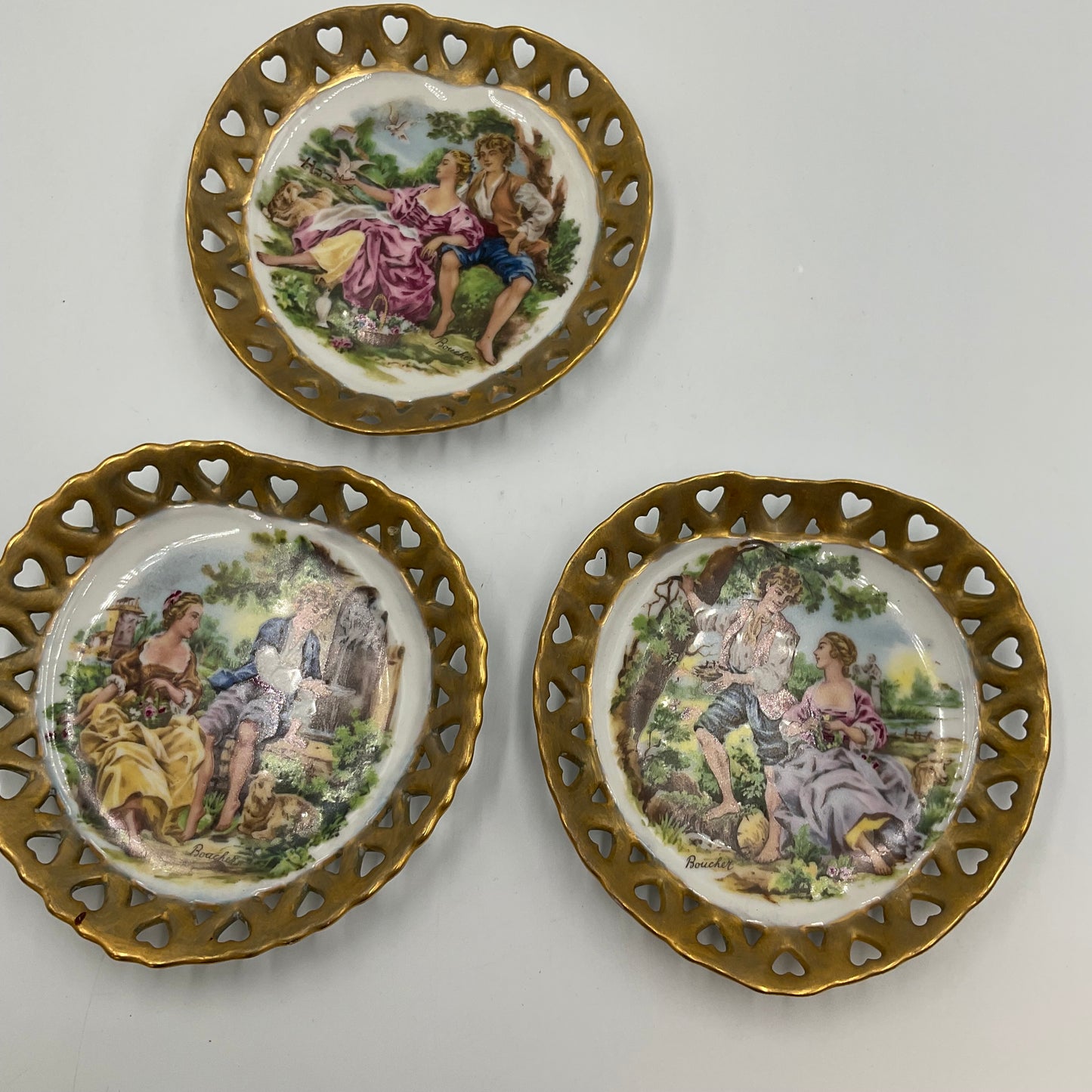 Vintage Porcelain Plate Couples Scene Set Of 3