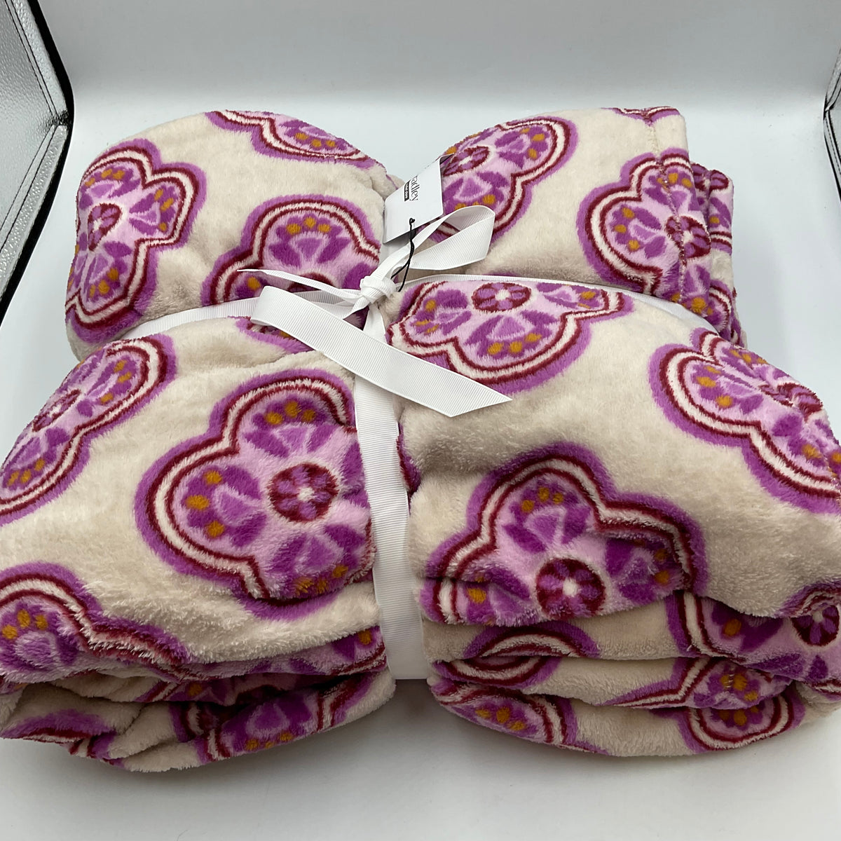 Vera Bradley Oversized Throw Blanket 66X94