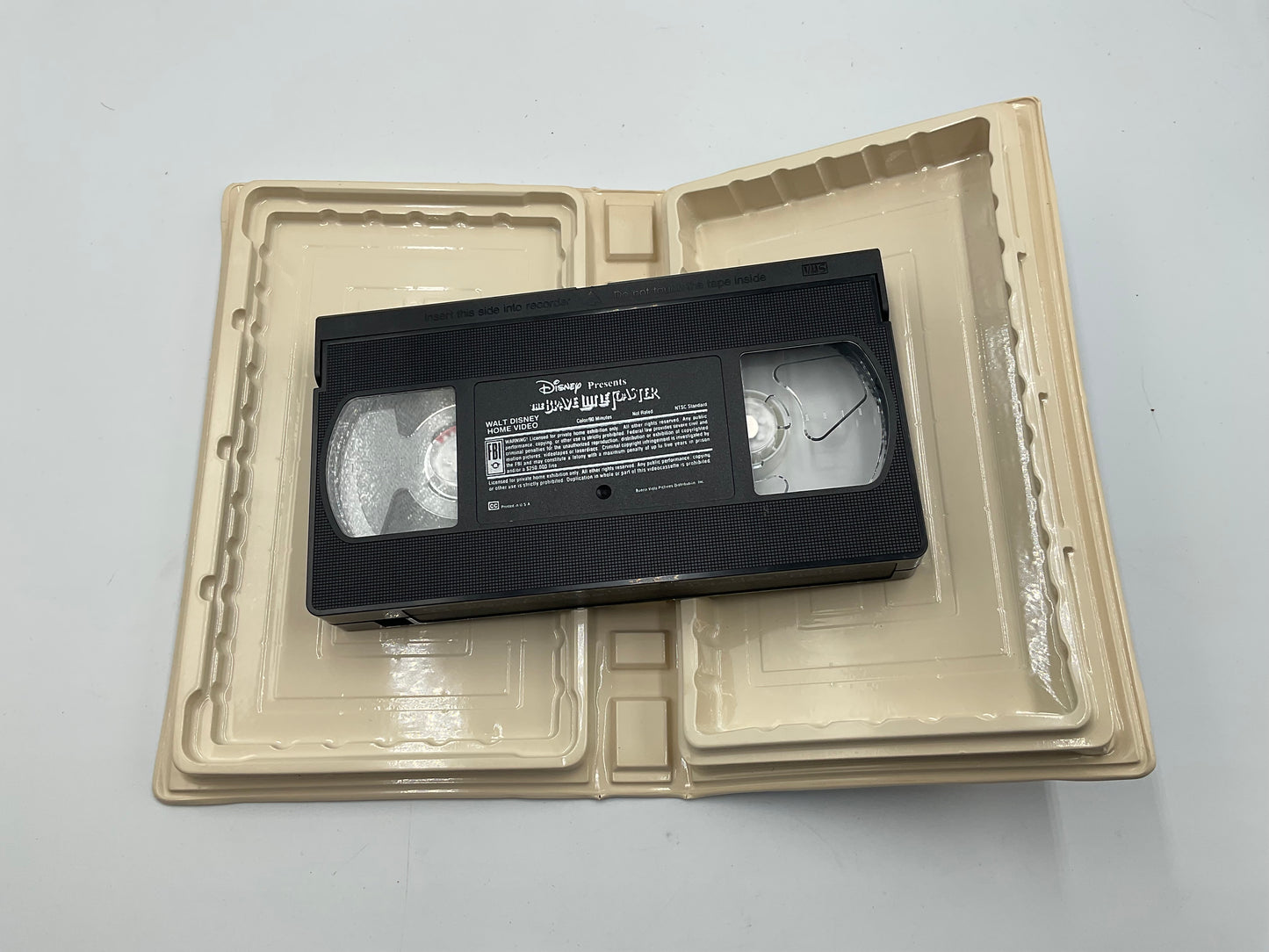 Disney presents The Brave Little Toaster Vintage VHS Tape 1991