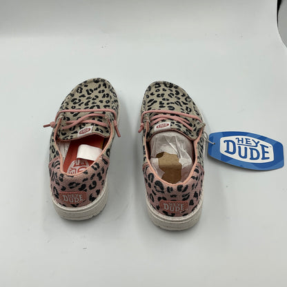 Young Girls HeyDude Slip-On’s with Tags