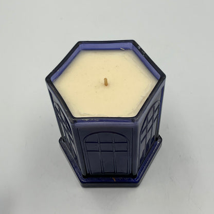 Biltmore Holiday Phone Booth Winter Snow Soy Blend Candle