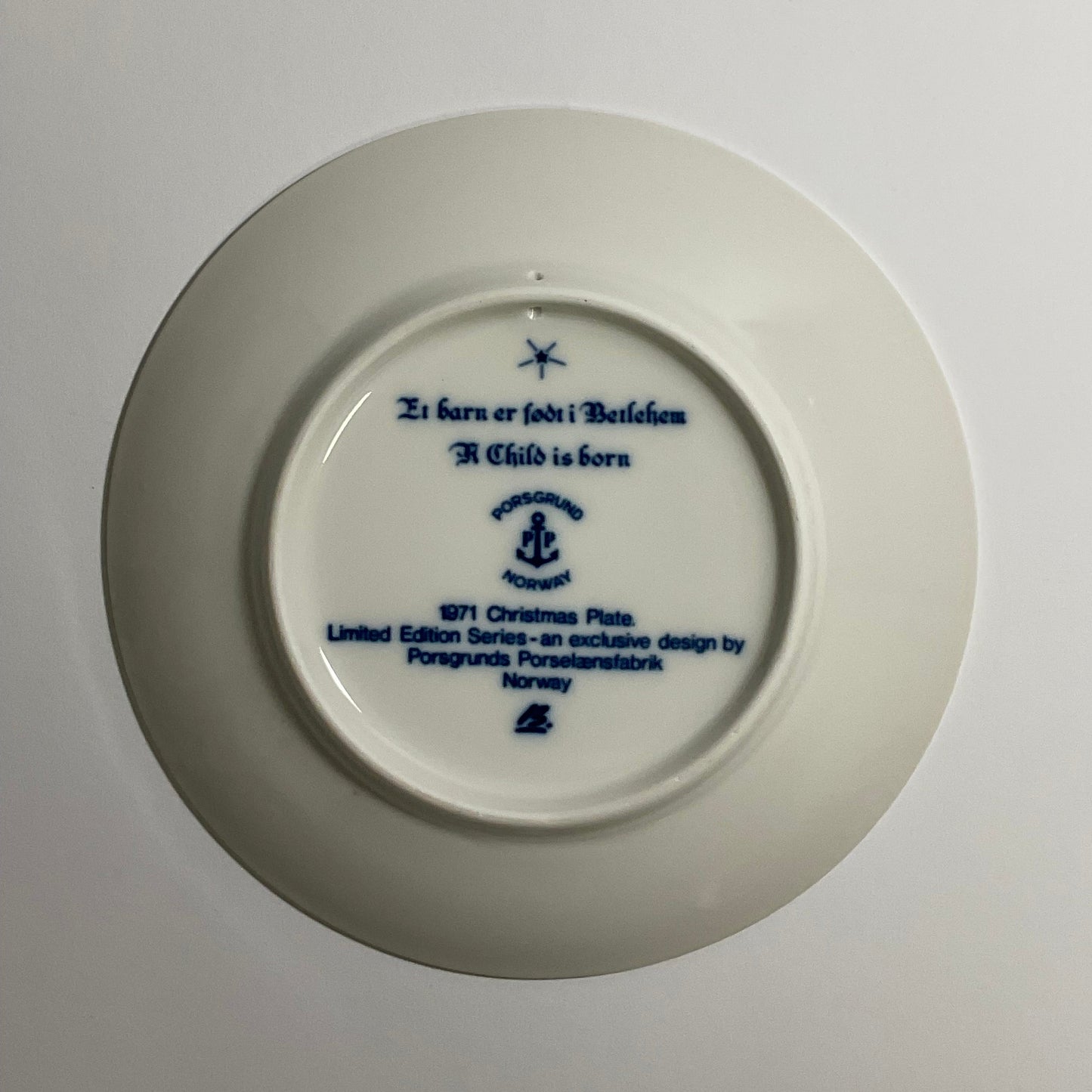 Julen Porsgrund Vintage 1971 A Child Is Born Plate With Original Box