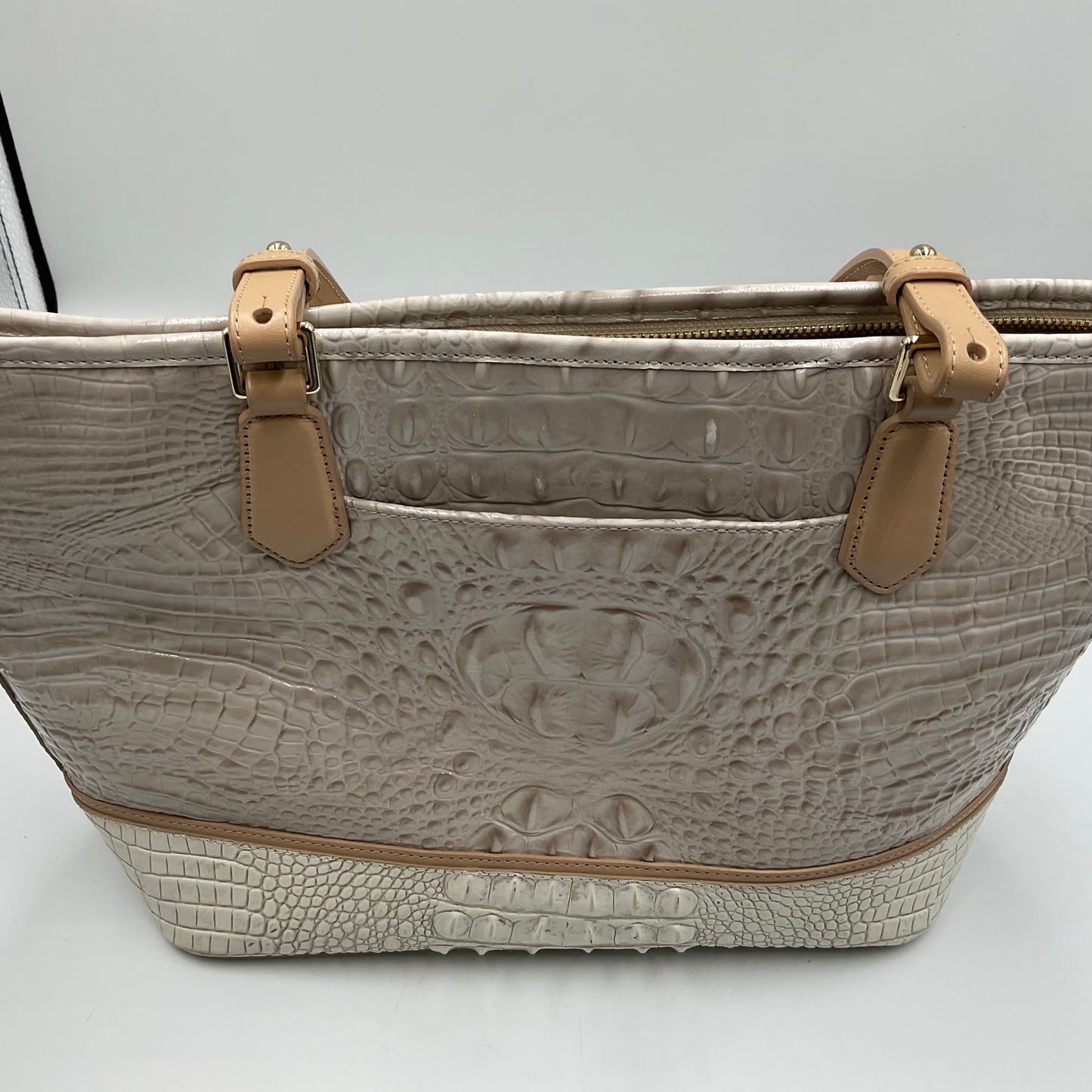 Brahmin White Handbag Distint Embossed Crocodile Texture Light Tan Straps