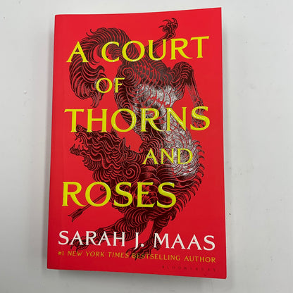Sarah J.Maas A Court of Thorns and Roses Paperback Book