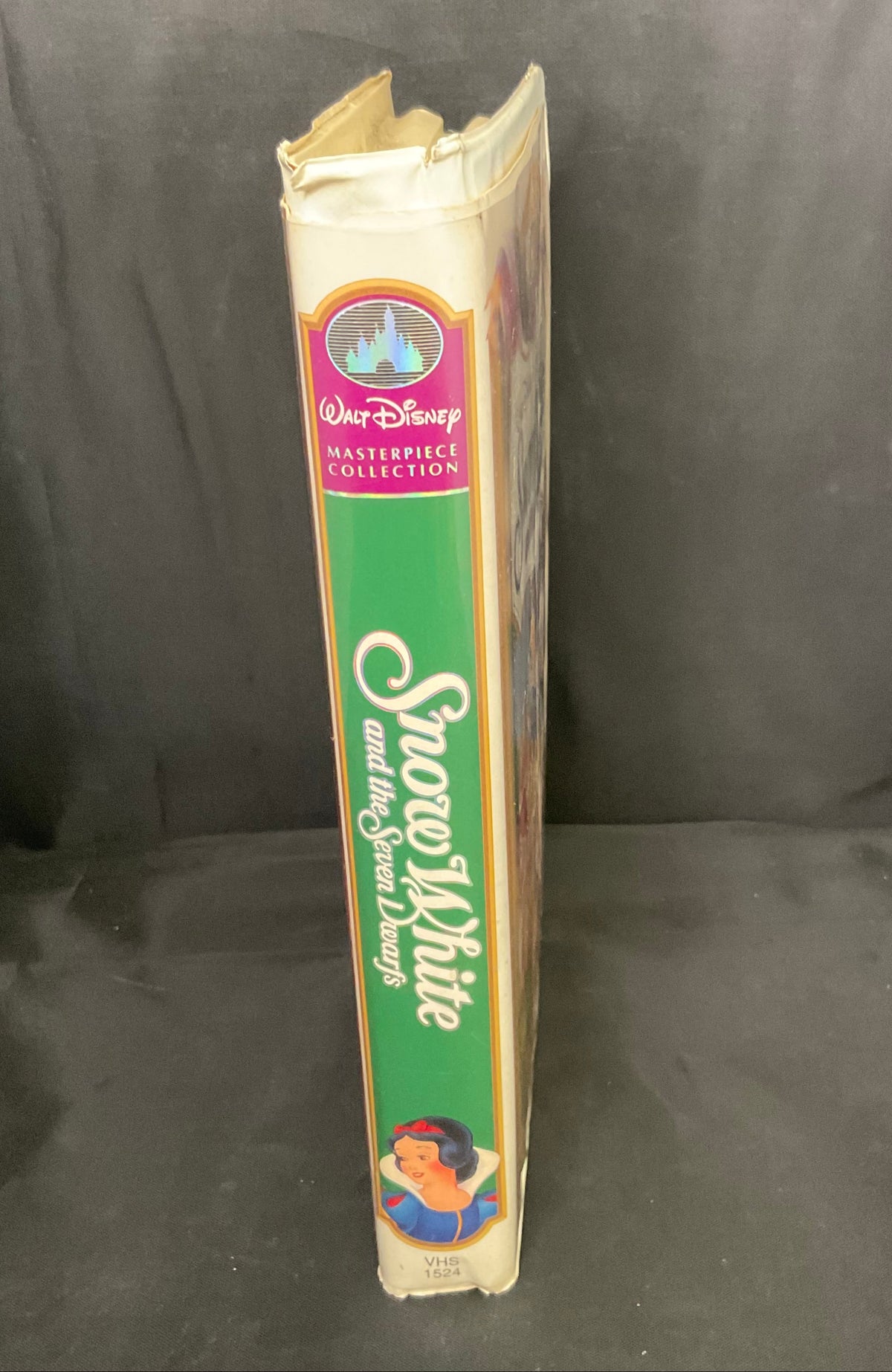 Walt Disney's Snow White and The Seven Dwarfs Masterpiece Collection VHS Tape